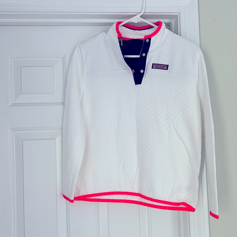 Girls’ Vineyard Vines quilted quarter button sweatshirt, size XL (16)